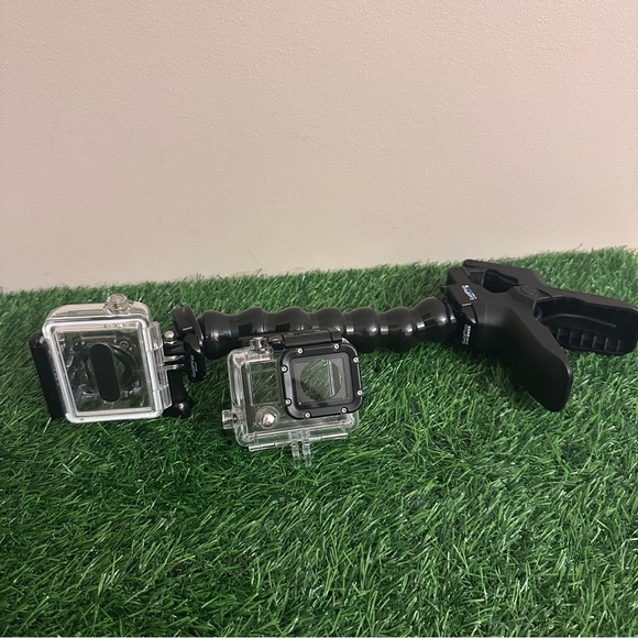 GoPro Waterproof Housing Case (AHDRH-301) + Jaws Flex Clamp Mount Hero1-4 - Picture 1 of 16